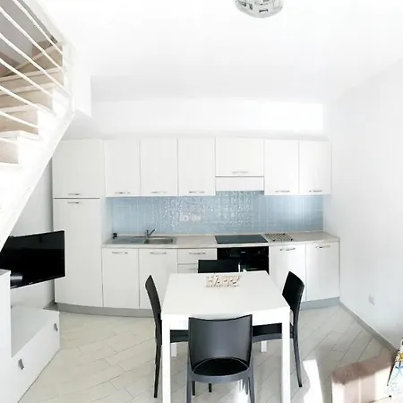 Apartment Affittimoderni Stelle Marine Vism10